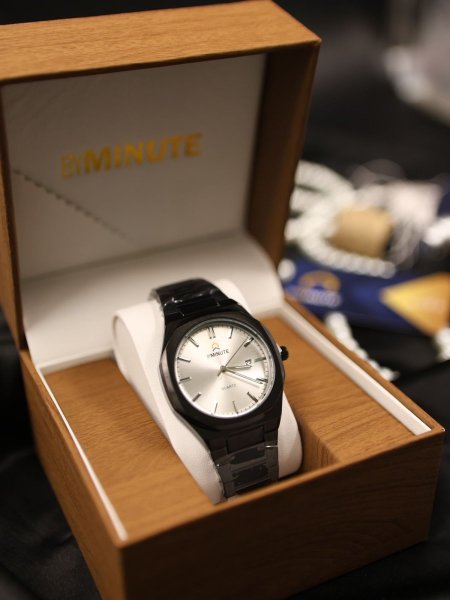 BYMINUTE12